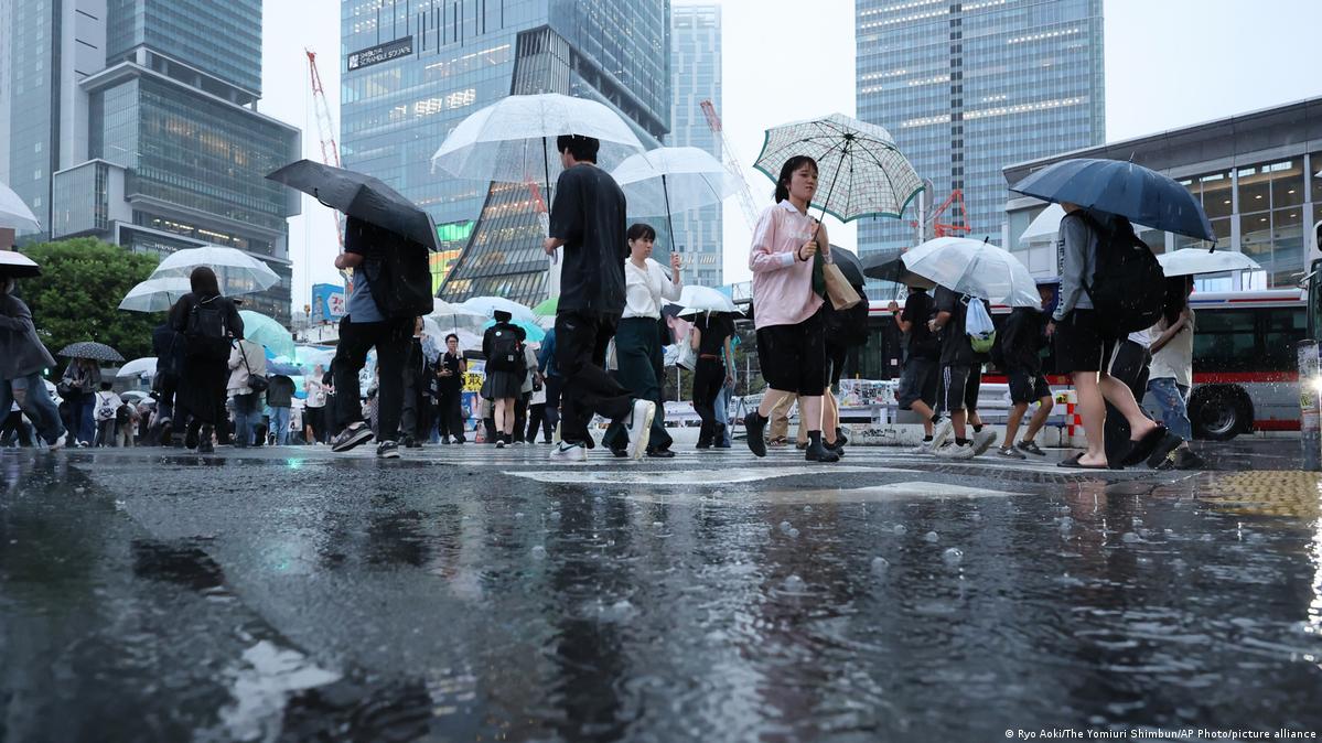 Tokio rompe récord histórico con 35 días consecutivos de lluvia