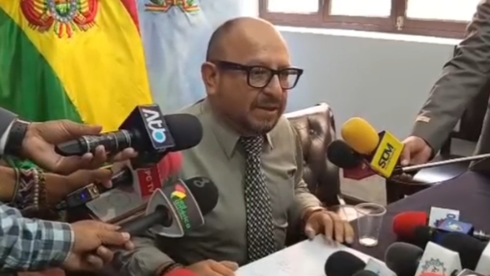 Tras revocación de visas, Mérida exige que Mariaca y otras autoridades renuncien y sean investigados como corresponde