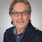 George Komadina es sociólogo y analista político.