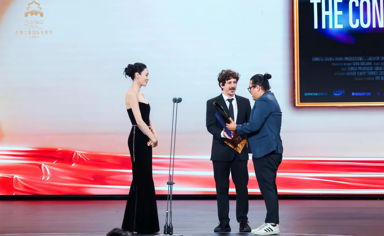 “La Hija Cóndor” suma un nuevo premio internacional en el gigante asiático