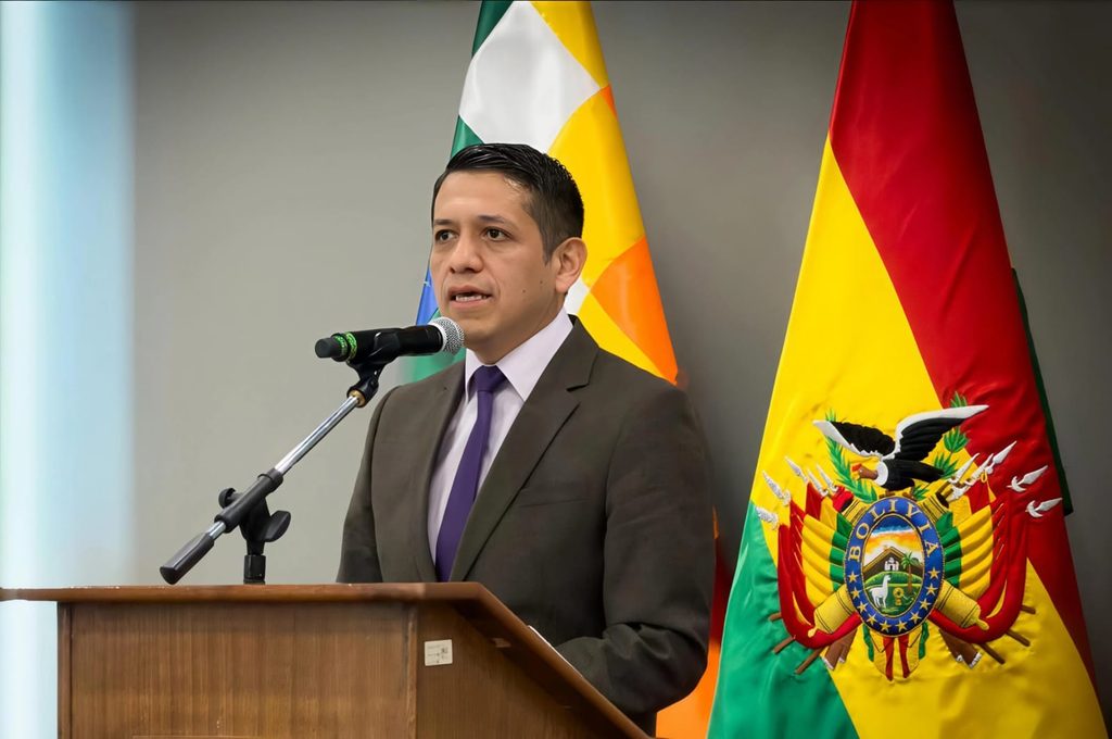 El viceministro de Transparencia, Seguridad Jurídica y Derechos Humanos, Yamil García en conferencia de prensa. (Min. De la Presidencia)