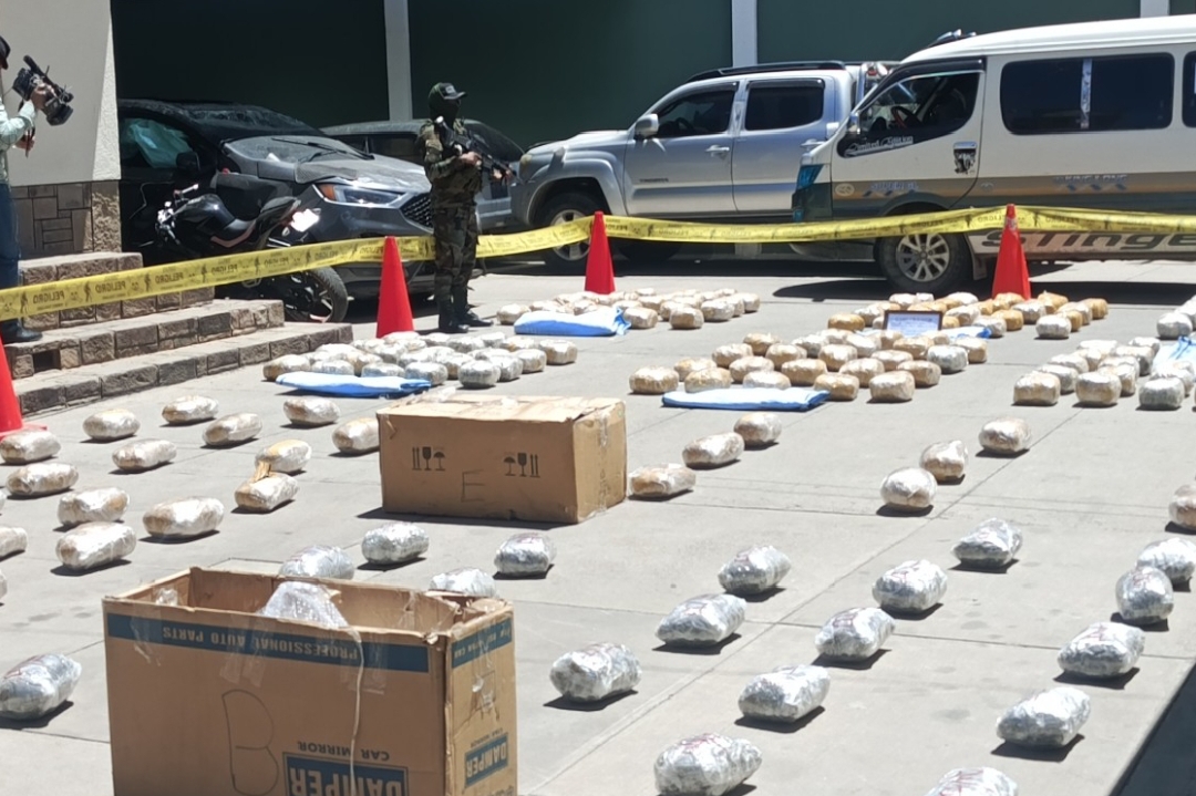 FELCN secuestra más de 269 kilos de sustancias controladas y afecta al narcotráfico con más de 240 mil dólares