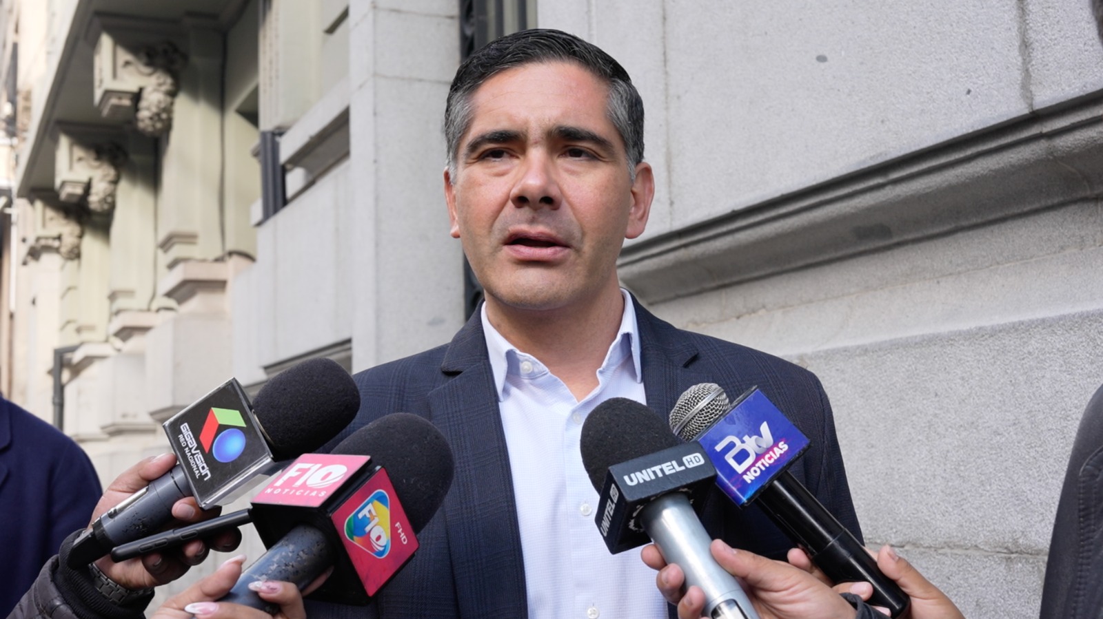 Justiniano pide “investigaciones transparentes” tras las aprehensiones en la Fiscalía