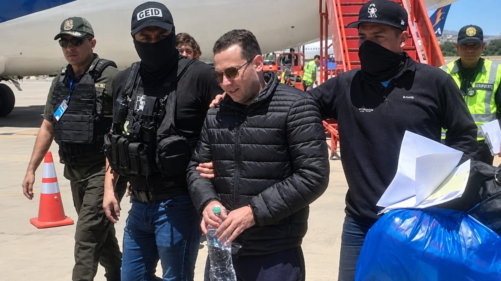 Exfiscal Zeballos permanece en aislamiento tras ingresar al penal de El Abra