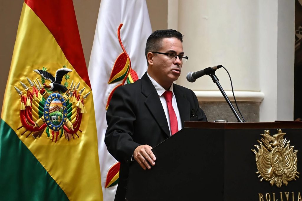 El nuevo Fiscal General interino, José Armando Urioste.