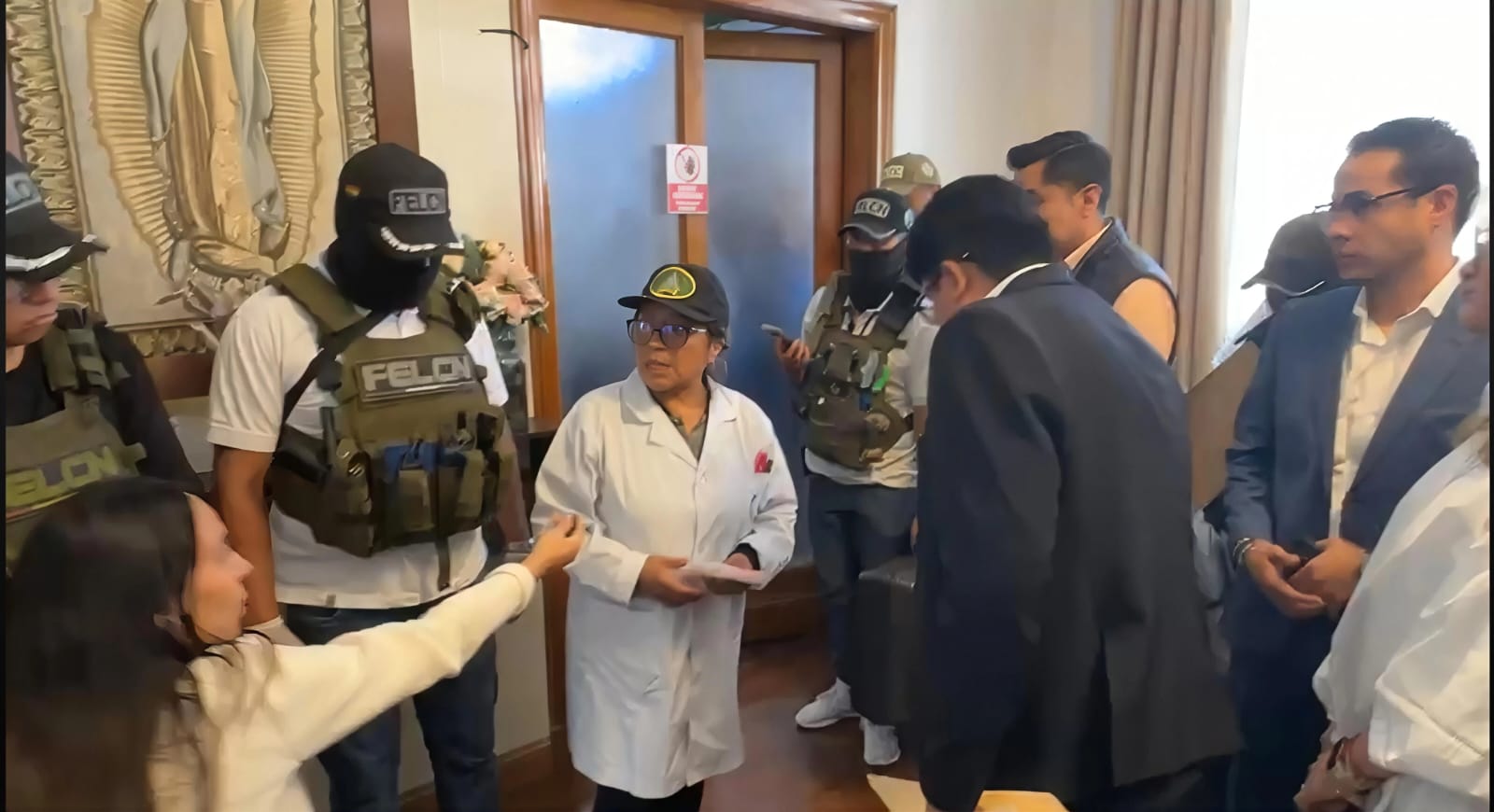 Desprecintan la oficina de Mariaca en busca de pruebas por narcotráfico y enriquecimiento ilícito