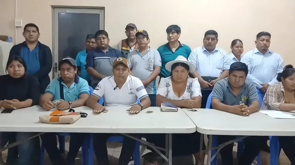 Conferencia de prensa de la Coordinadora de las Seis Federaciones del Trópico de Cochabamba.