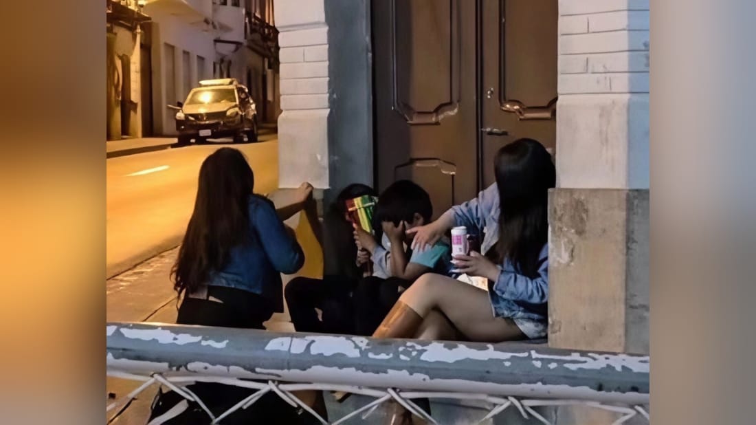 Denuncian a dos mujeres en Sucre por incitar a niños a consumir alcohol en Sucre
