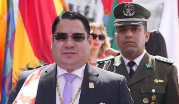 Edecán del fiscal Mariaca fue encontrado con Bs 1 millón en su domicilio