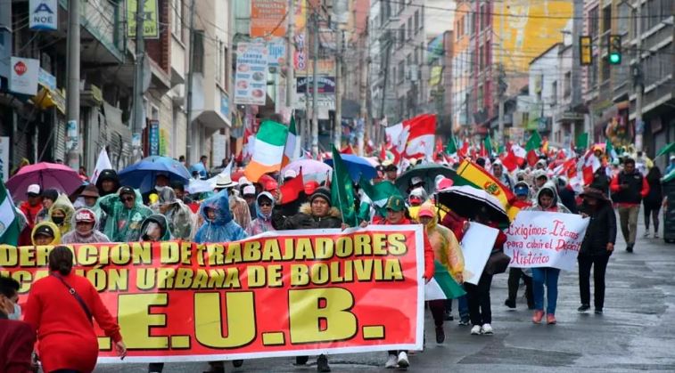 Paro de 48 horas y huelga de hambre indefinida: el Magisterio intensifica sus protestas desde la próxima semana
