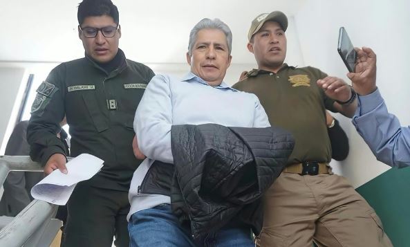 Caso Radares: Fiscalía pide seis meses de cárcel en San Pedro para el exministro Novillo