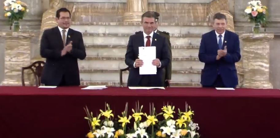 Rodrigo Paz promulga norma para suspender al Fiscal General del Estado