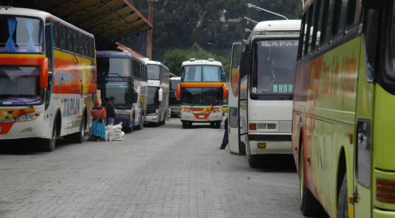 Es “técnicamente insostenible” incrementar el pasaje interdepartamental en 45%, señala la ATT