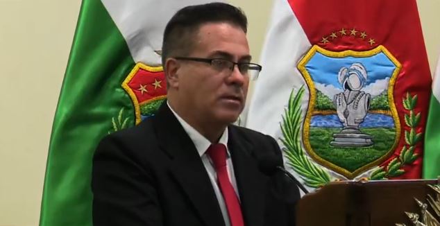 Urioste: “Venimos con los bolsillos vacíos y así nos vamos a ir, no hemos venido a extorsionar ni a enriquecernos”